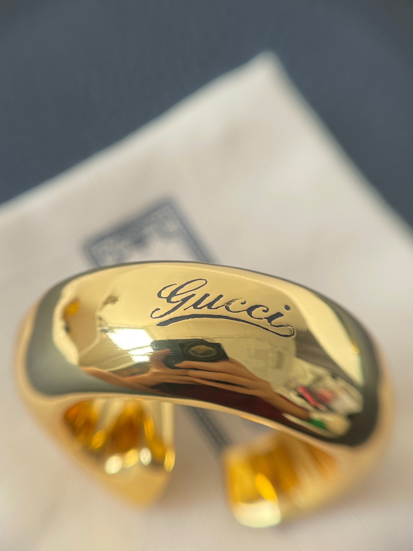 Gucci