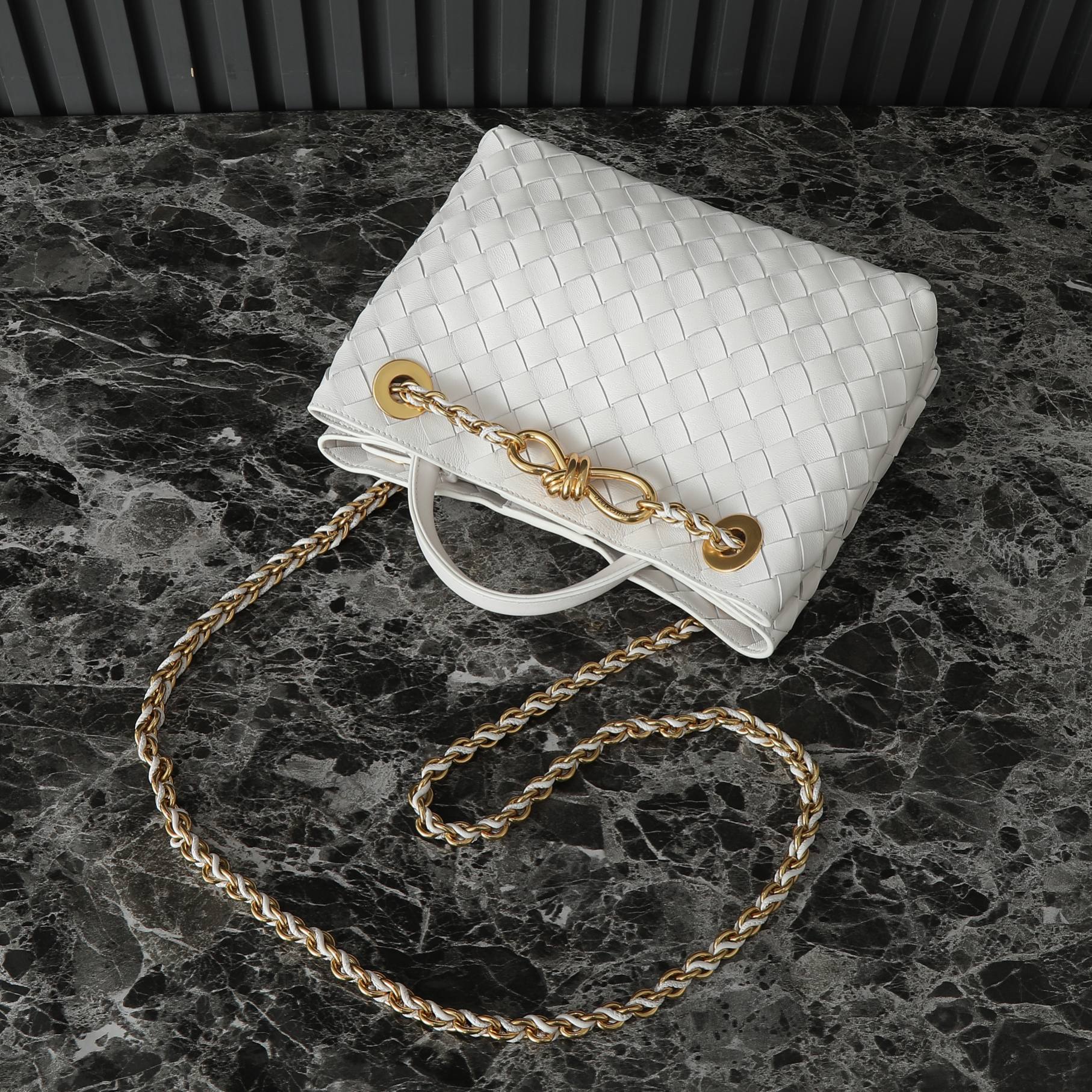 Bottega Veneta