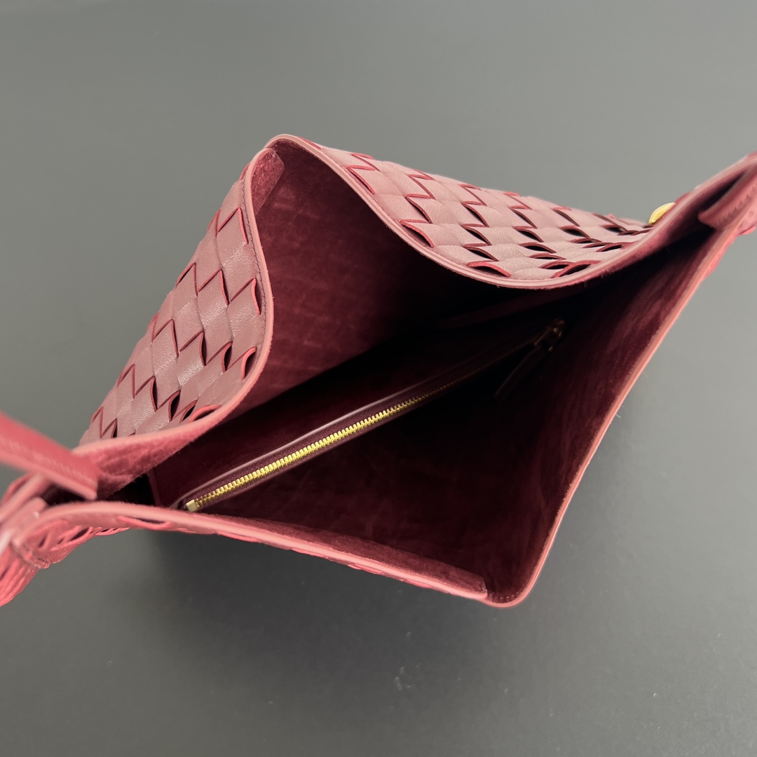 Bottega Veneta