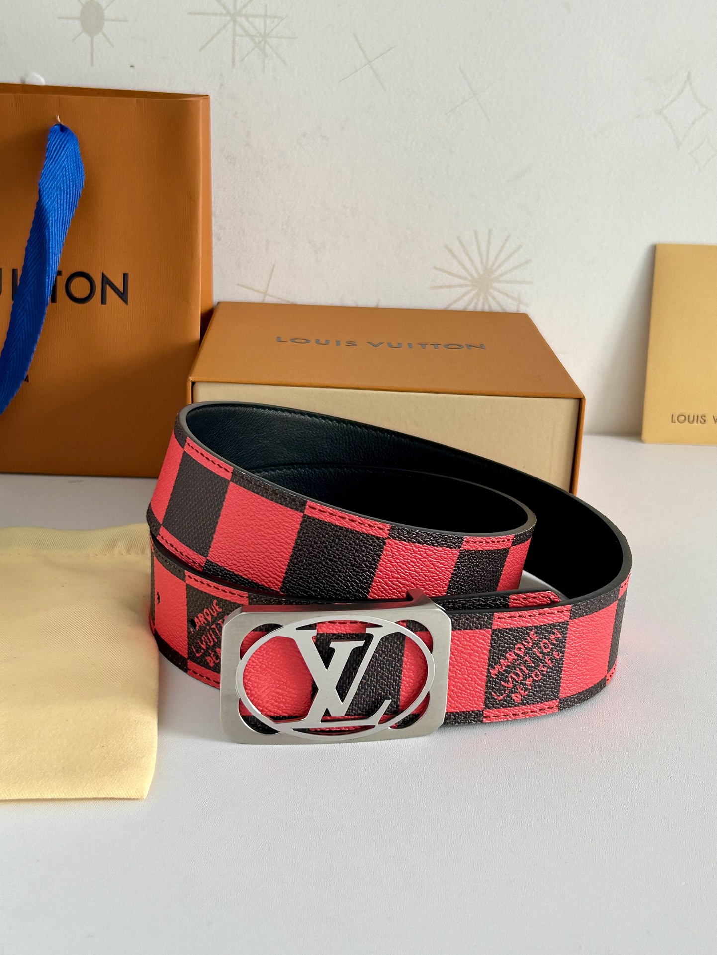Lv