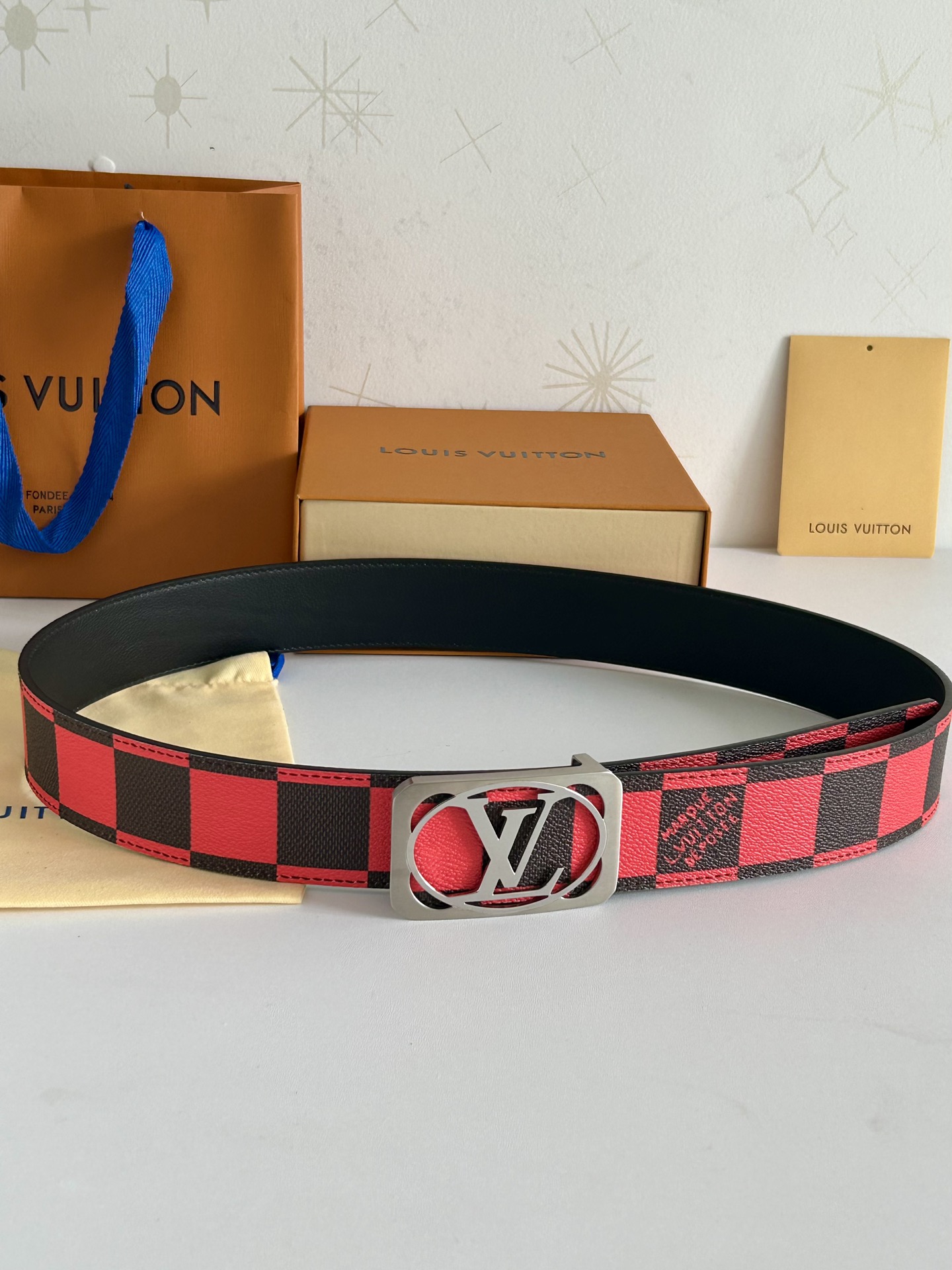 Lv