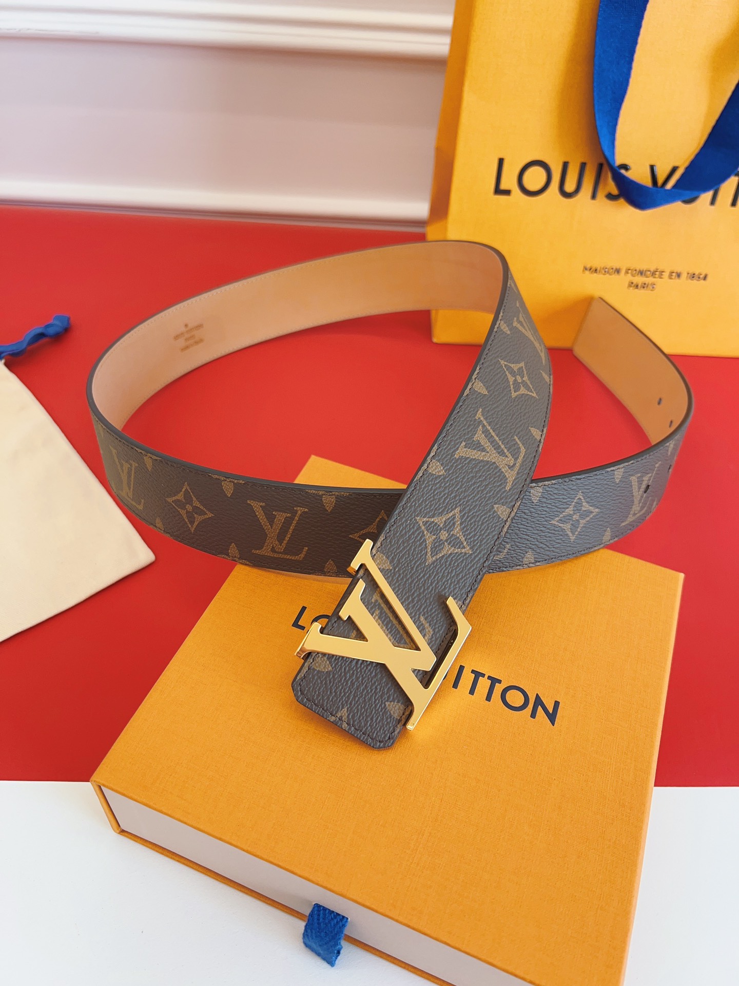 Lv
