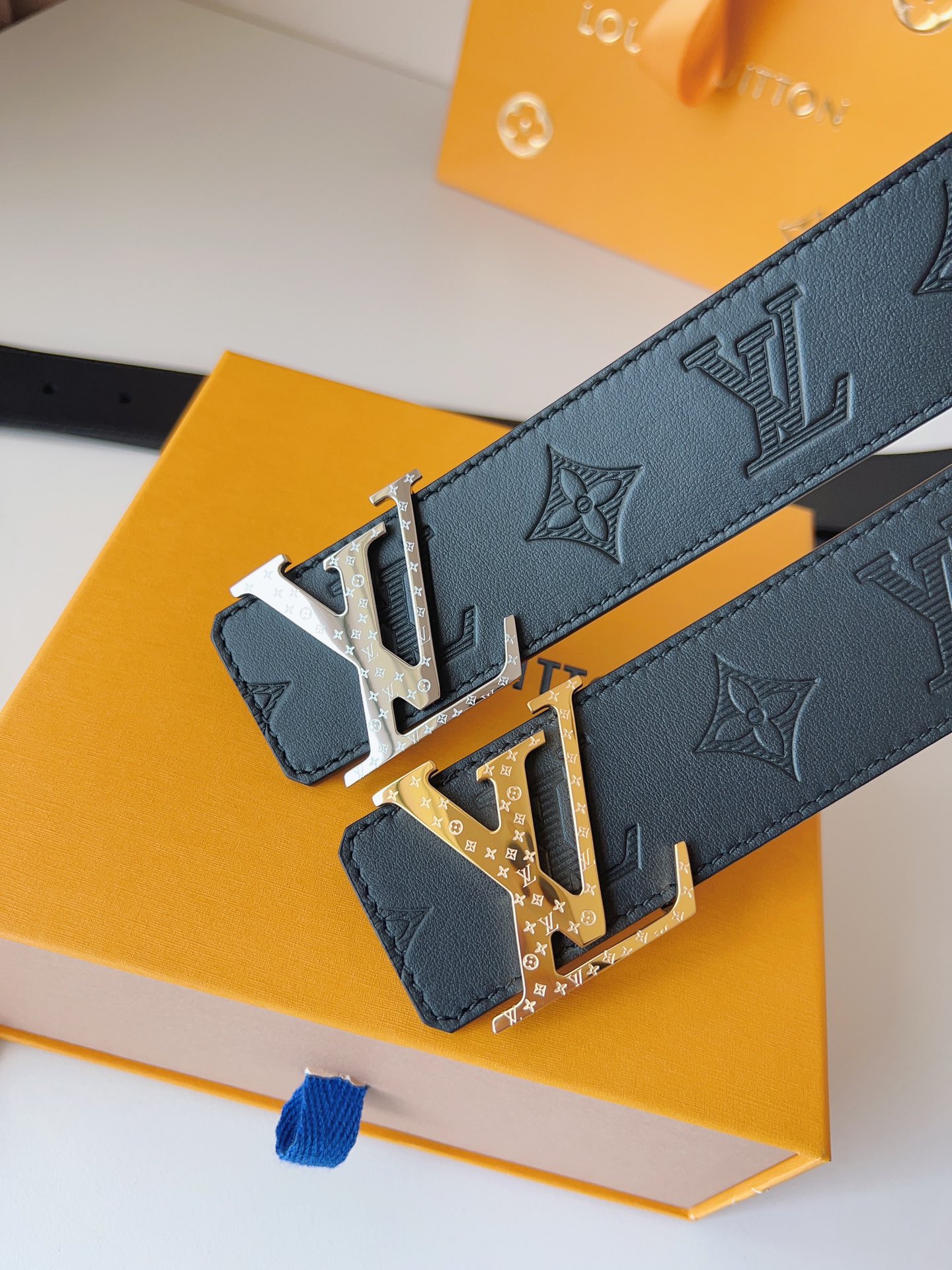 Lv