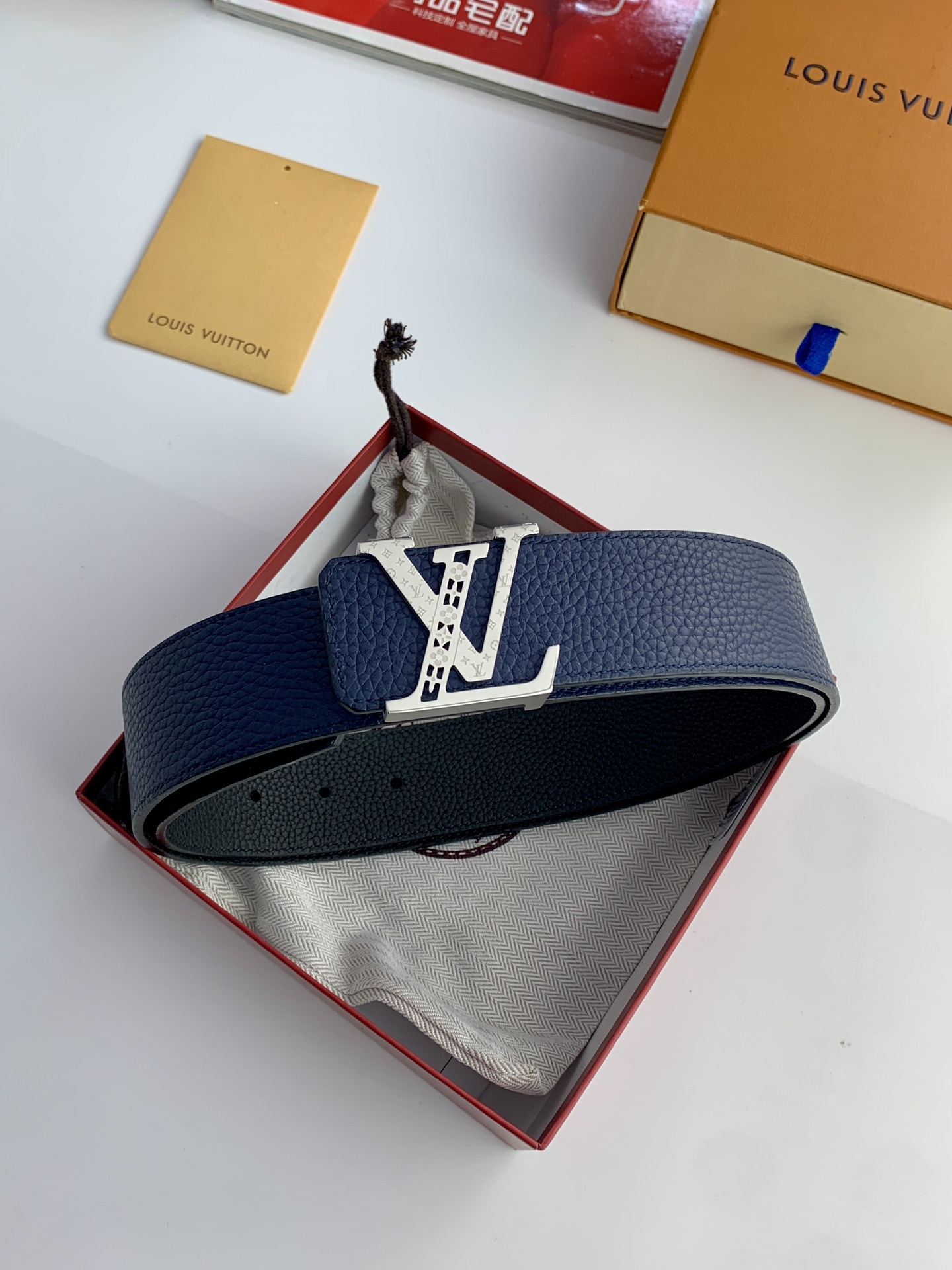 Lv