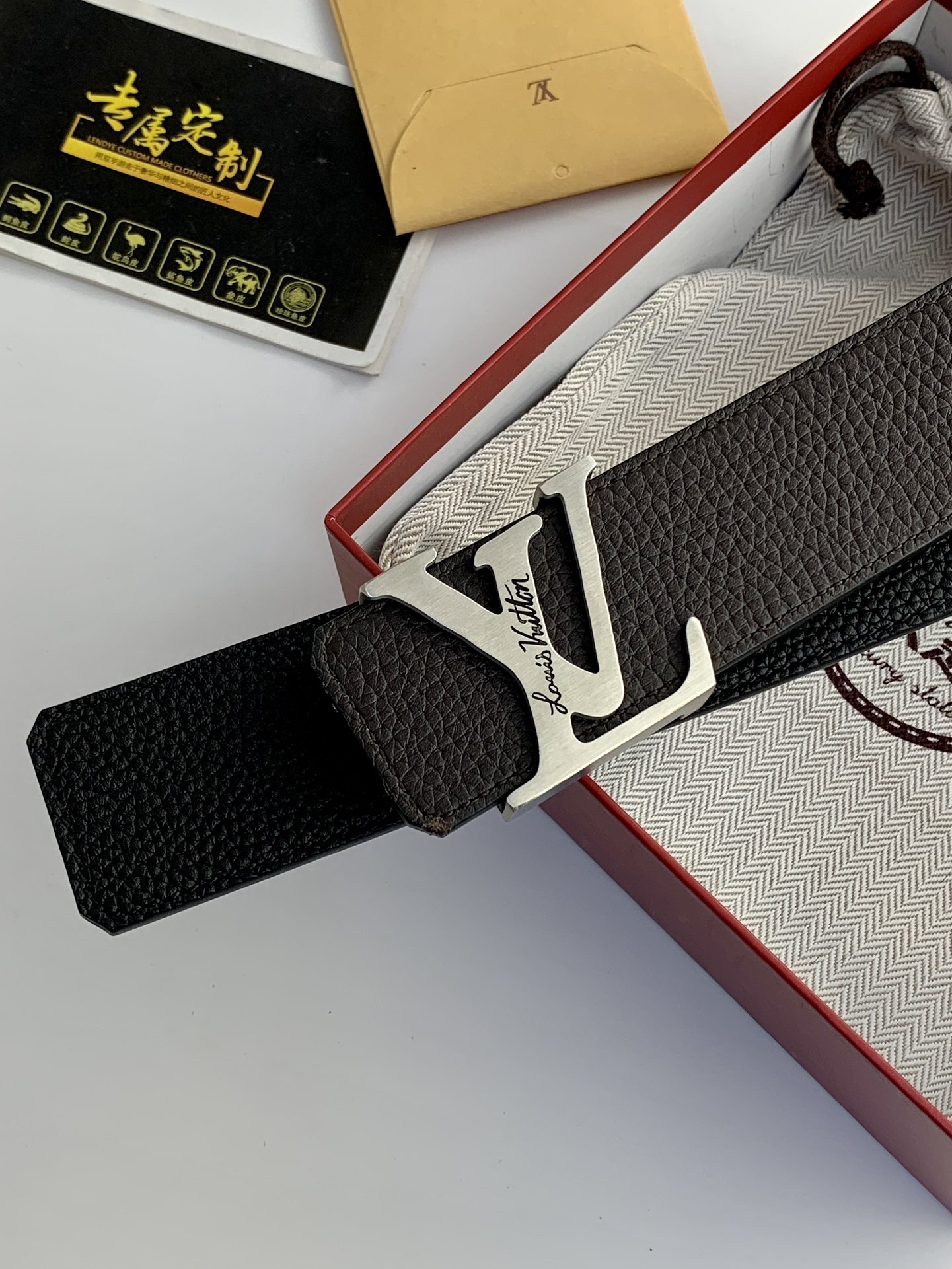 Lv