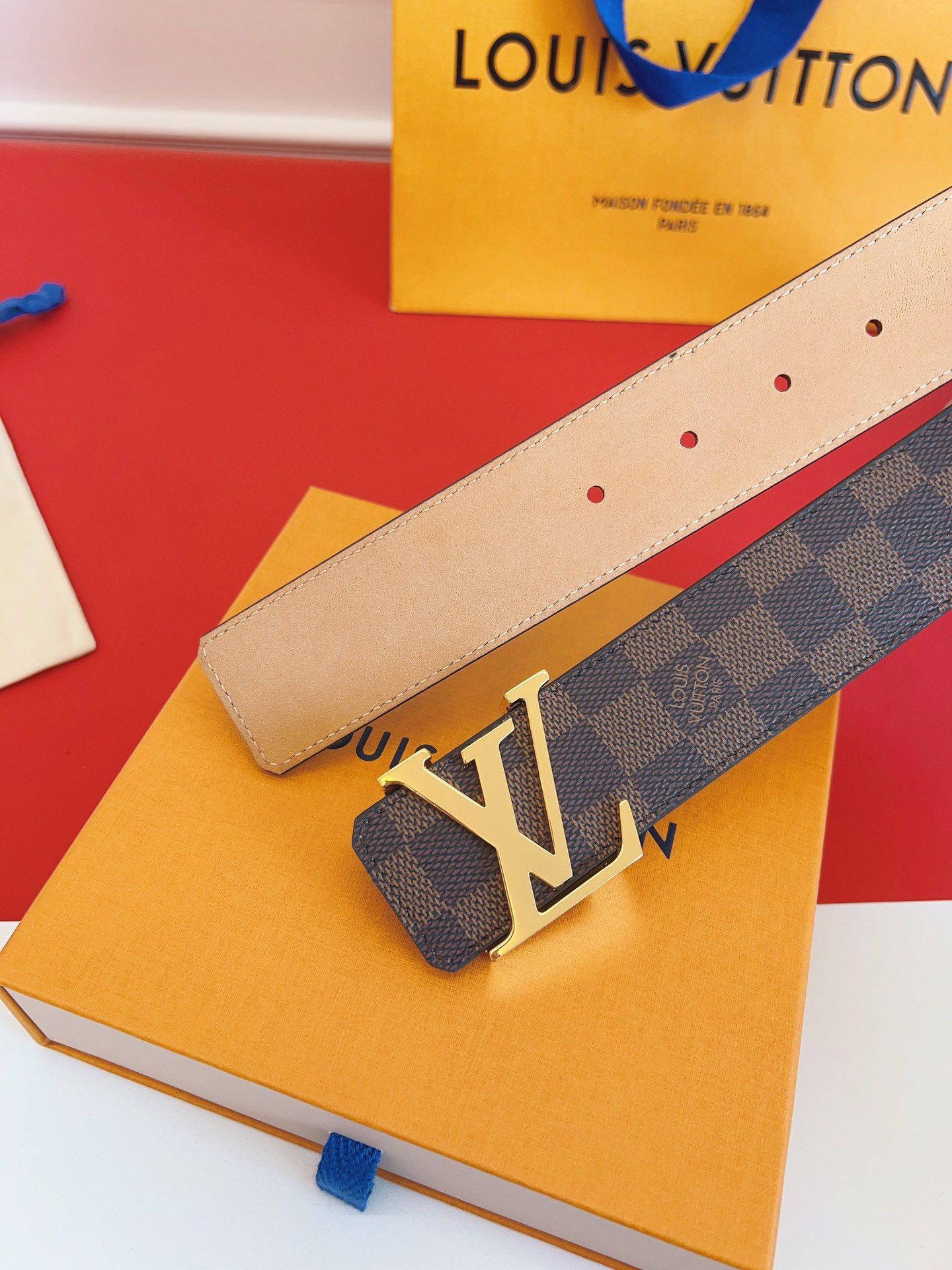 Lv